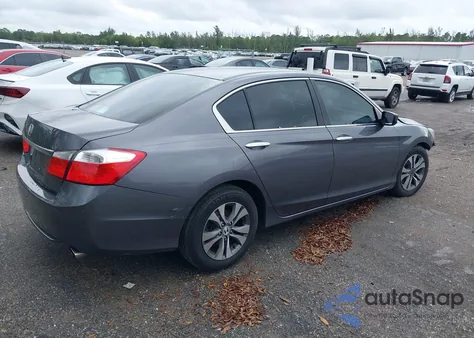 2015 Honda Accord Lx z USA, uszkodzony, nr VIN 1HGCR2F39FA069872